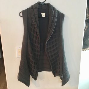 Daytrip sweater vest